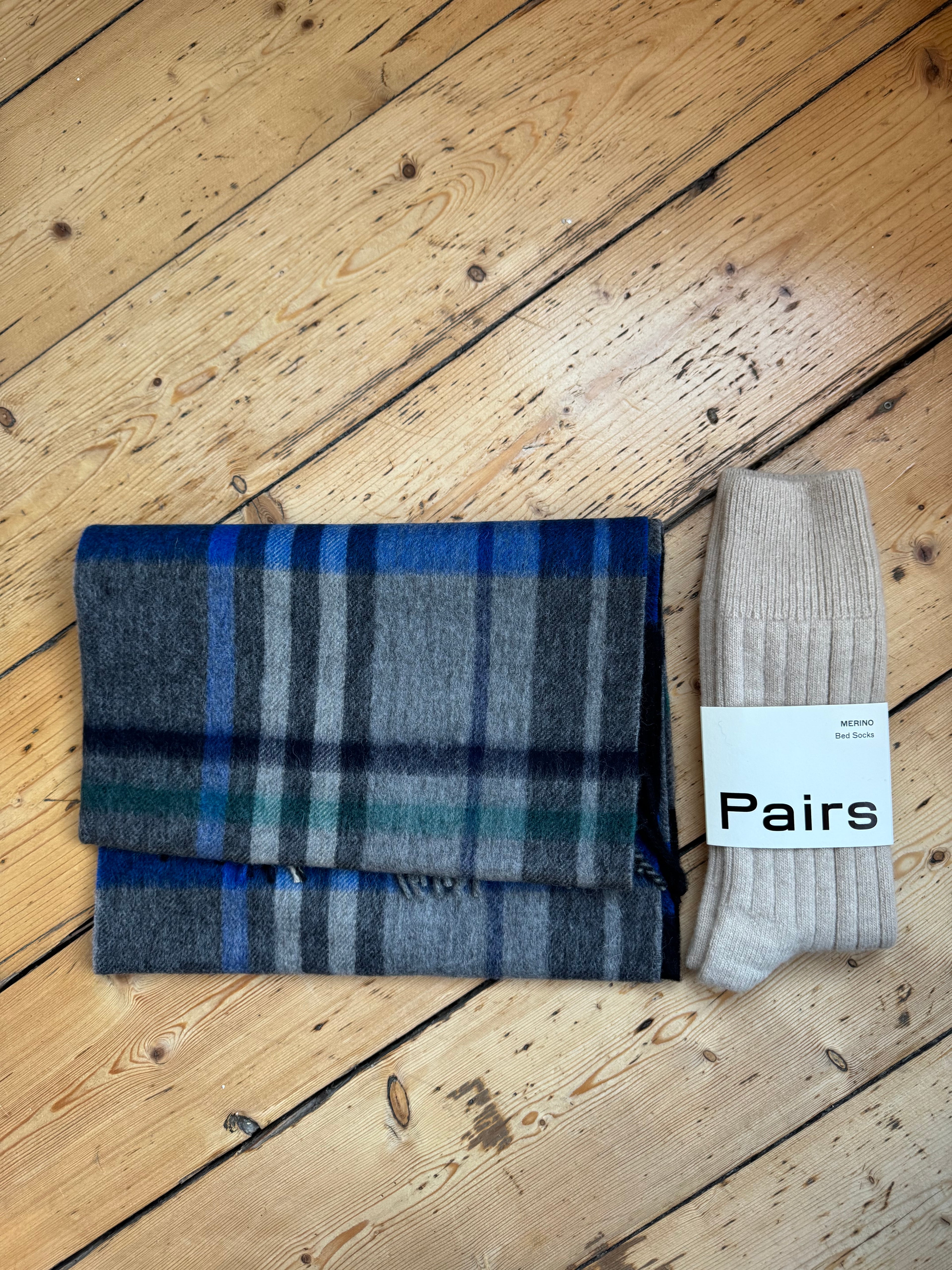 The Snuggle Box Scottish Gift Hampers Blue & Cream 